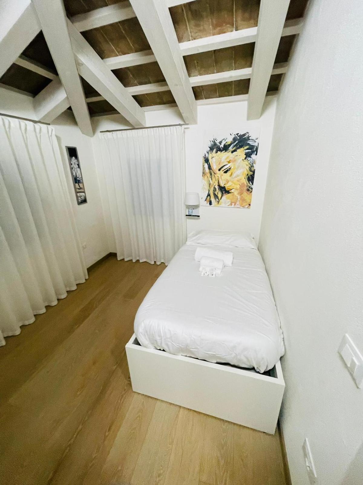 Sweet Apartment